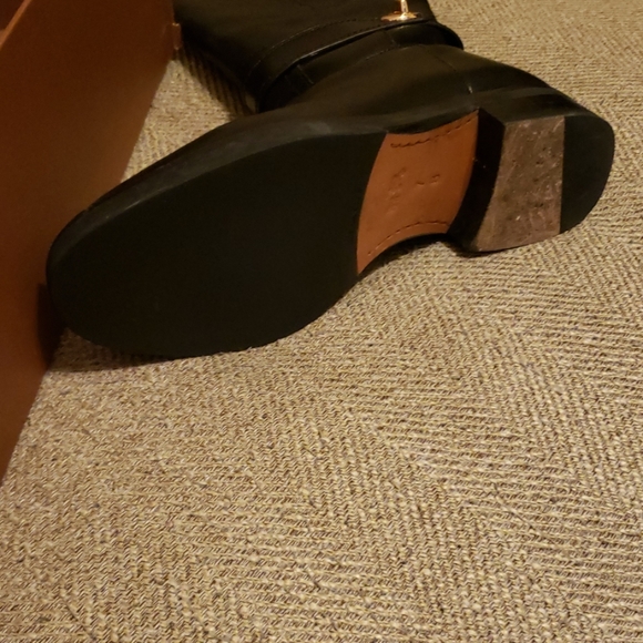 Don't fit me good - Picture 2 of 3